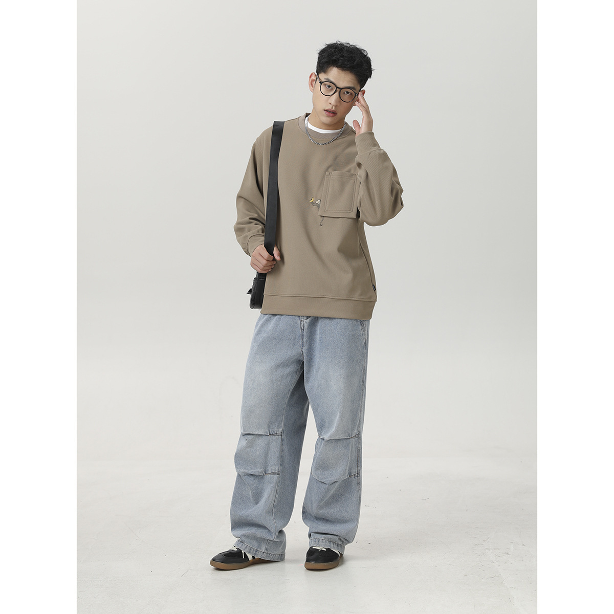 Fashion Retro Loose Denim Trousers - Image 4