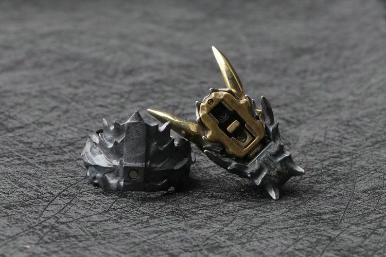 Unique Retro Distressed Ring For Men - Image 9
