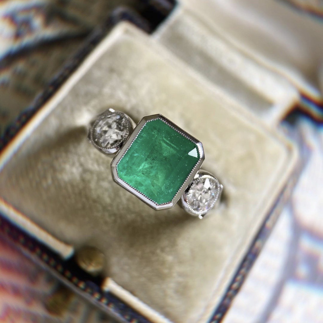 Trendy Fashion Alloy Zircon Ring