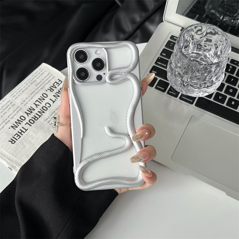 Electroplated Glossy Hollow Snake Phone Case - Image 3