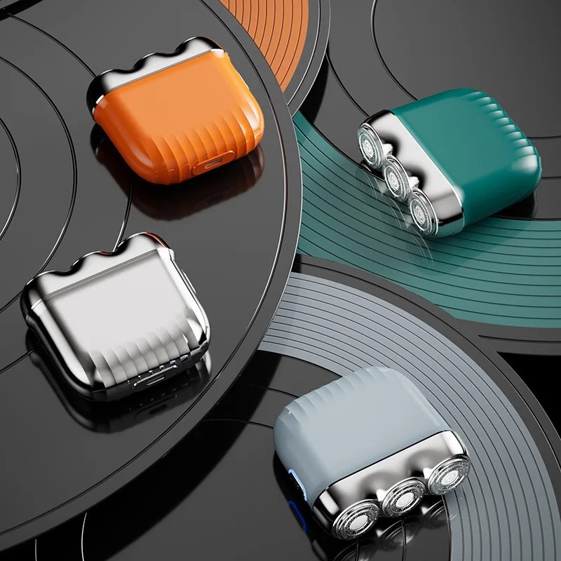 Three-Head Magnetic Mini Men Electric Shaver