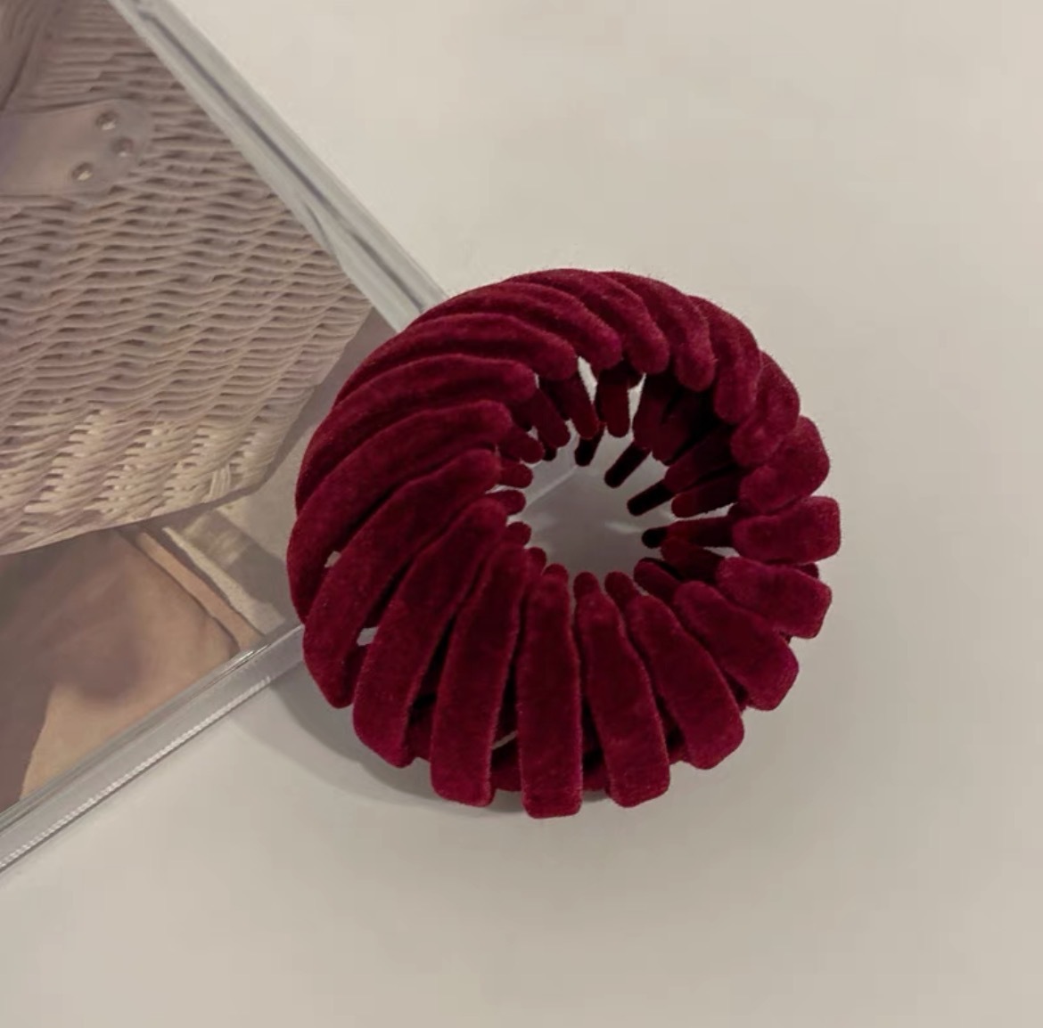 Maruko Bird's Nest Style Hair Tie - Image 7