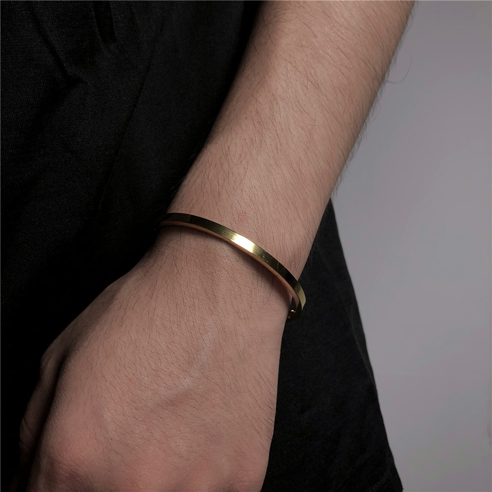 Simple Fashion Glossy Bracelet For Men - Image 2