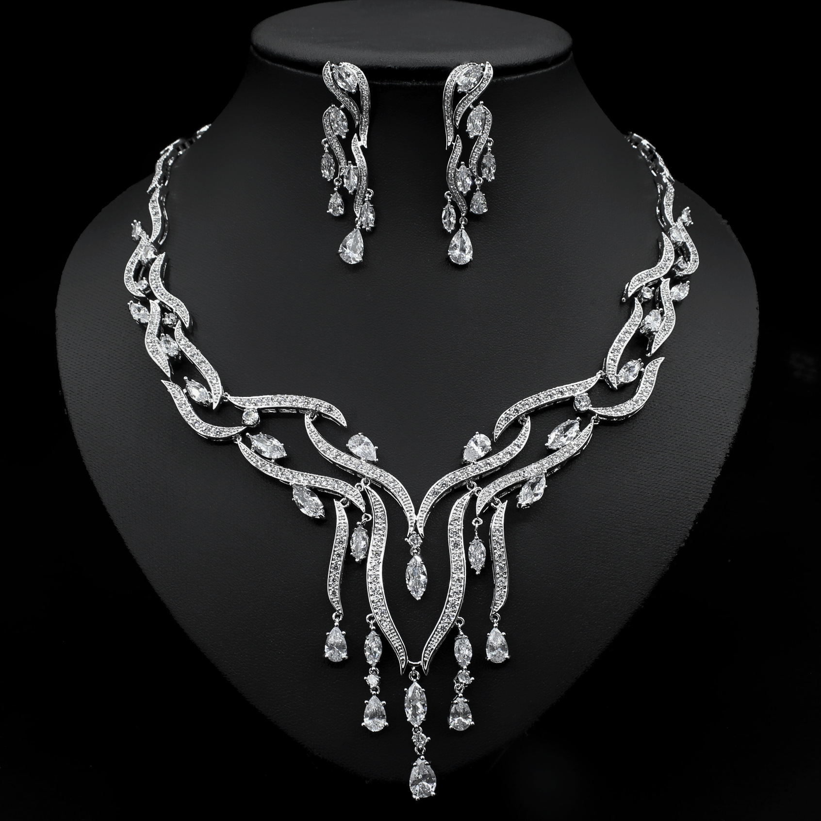 Crystal Zircon Tassel Pendant Set - Image 4