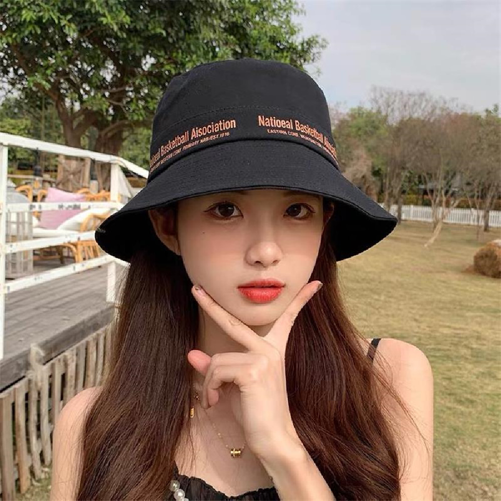 Old Styled Retro Girl Bucket Hat