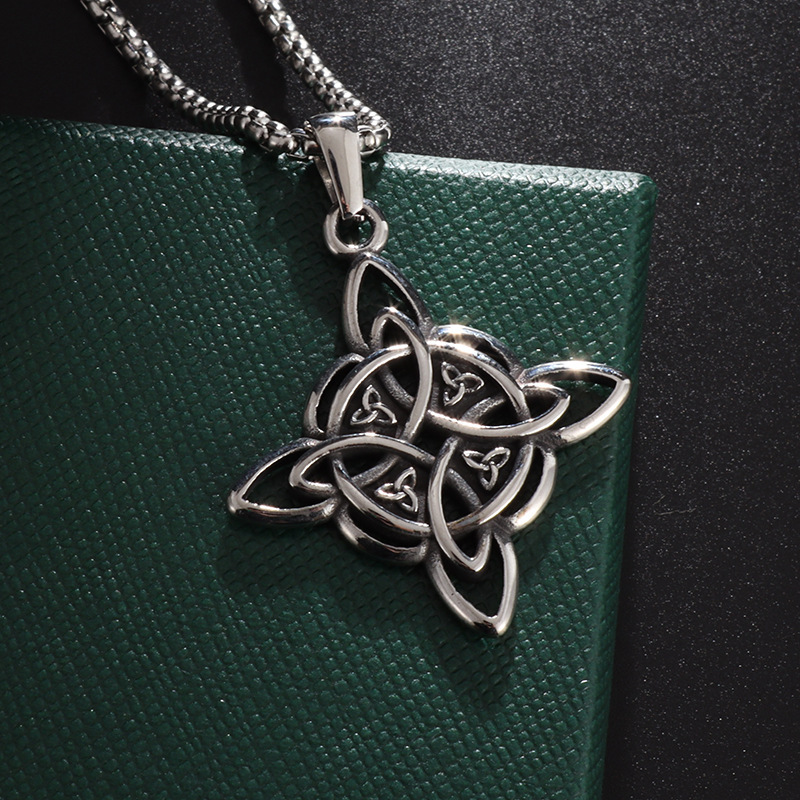 Fashion Irish Steel Necklace