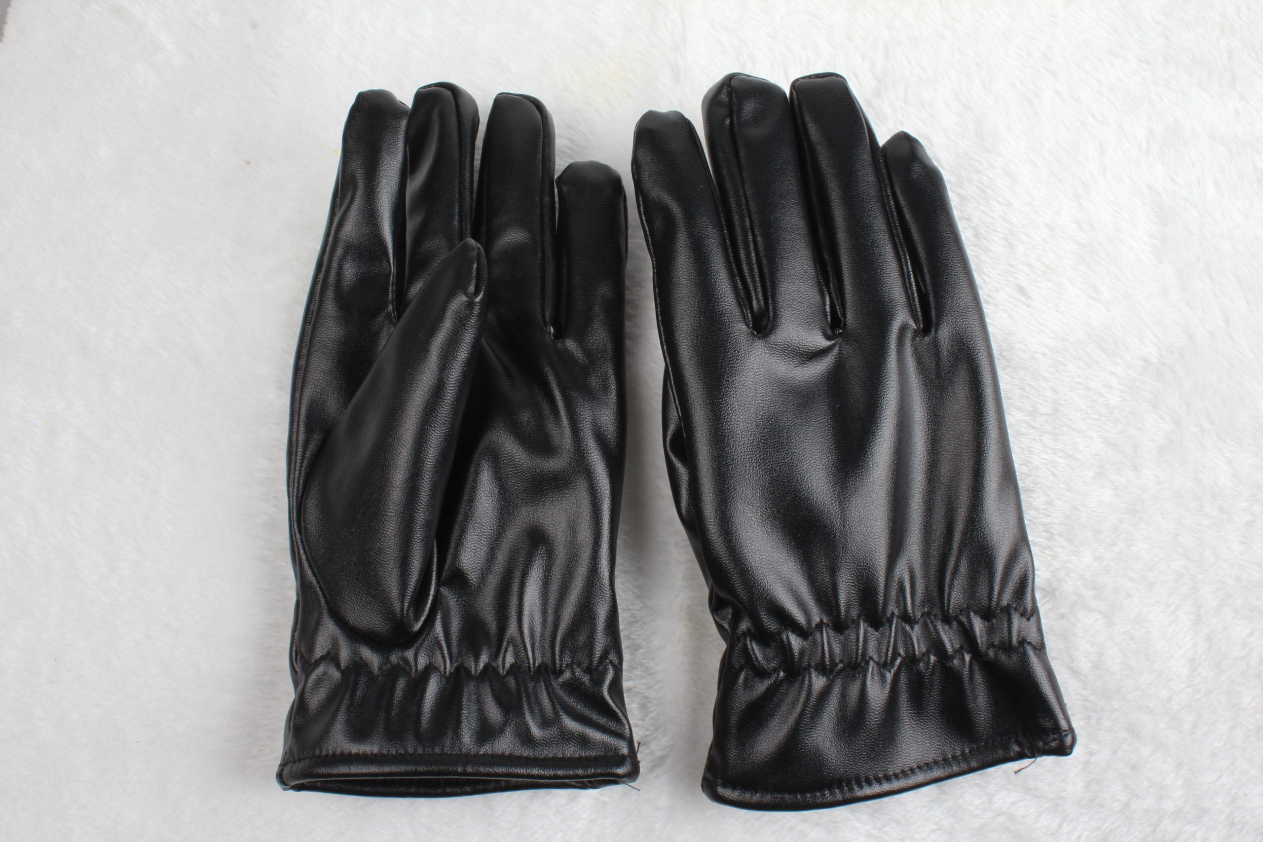 1Pair Unisex Black Leather Gloves - Image 2