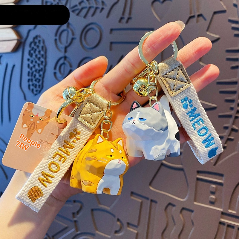 Cute Creative Resin Wood Carving Keychain