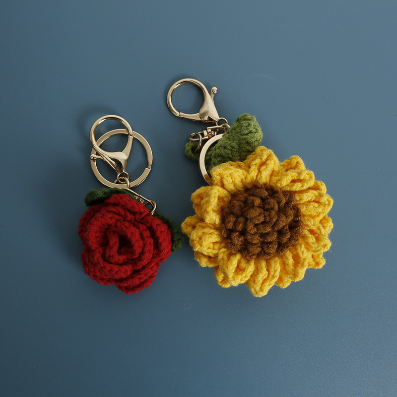 Exquisite Creative Handicraft Weaving Keychain