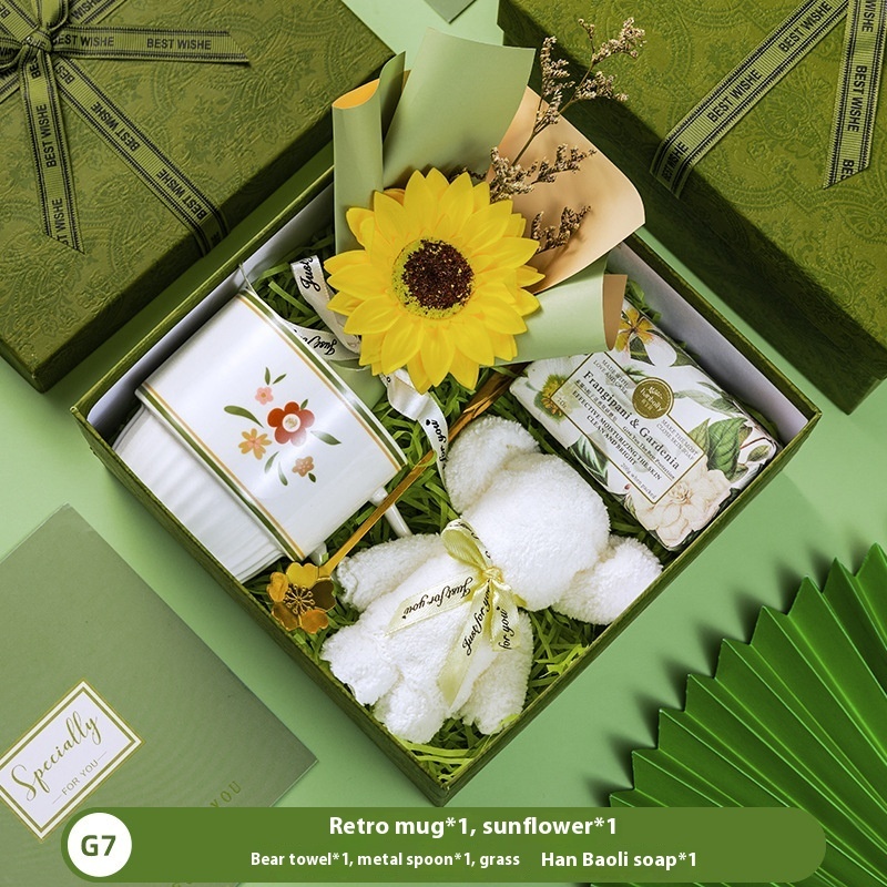 Annual Meeting And Practical Gifts - Image 10