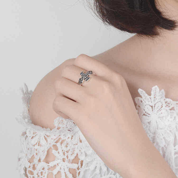 Old Pattern Eagle Ring - Image 6