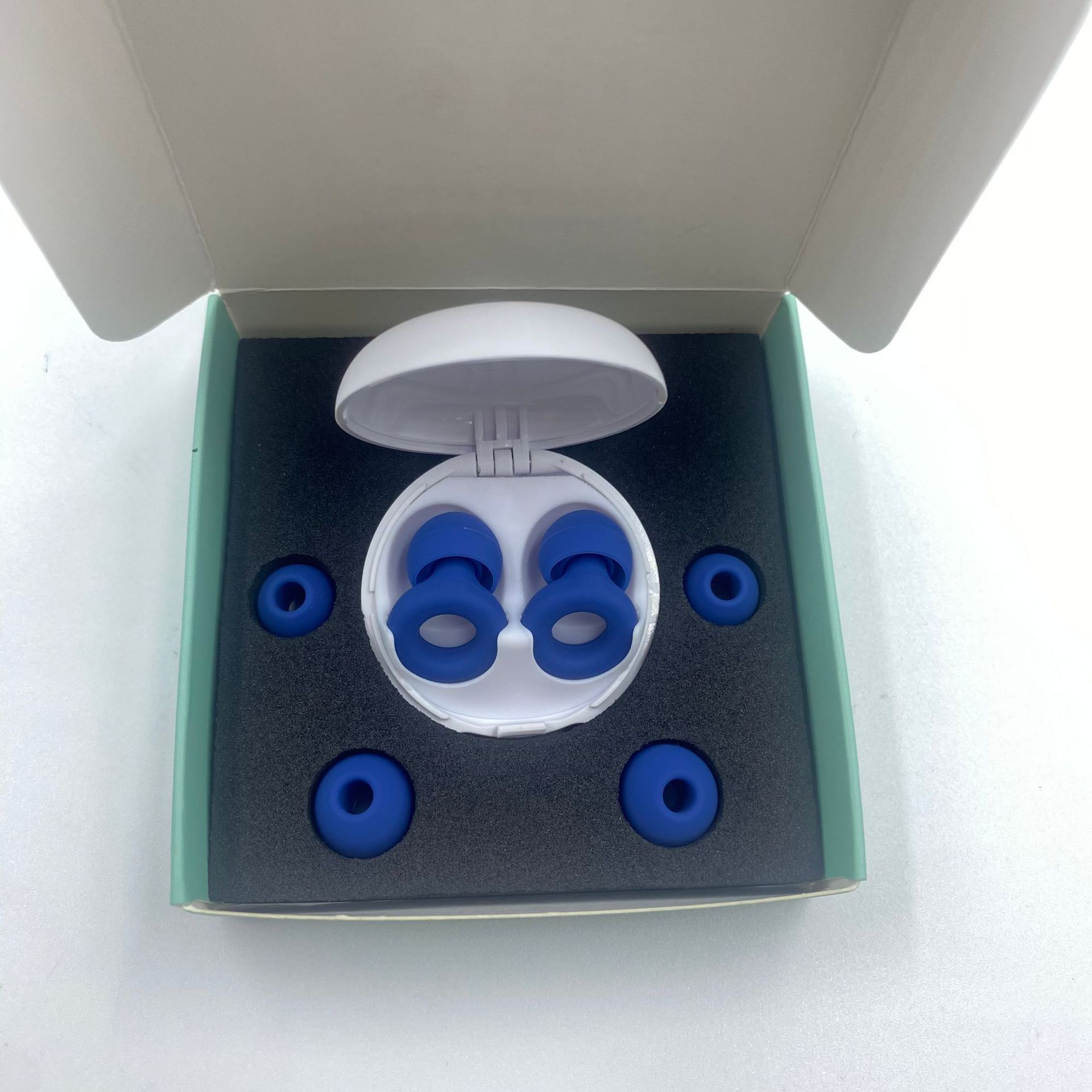 Sleep Soundproof Earplugs - Image 4