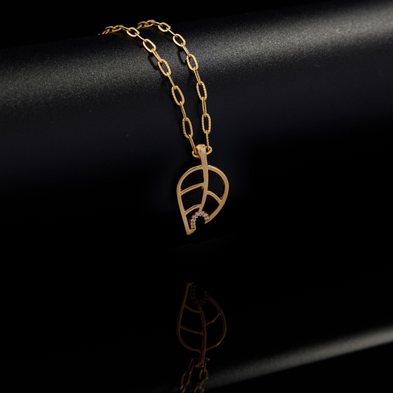 Simple Hollow Leaf Necklace