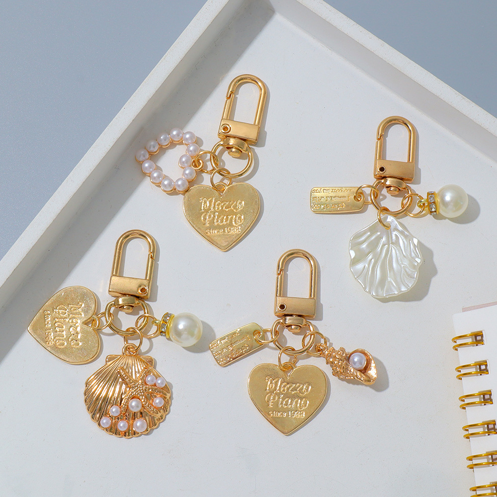 Cute Pearl Shell Keychain Charm