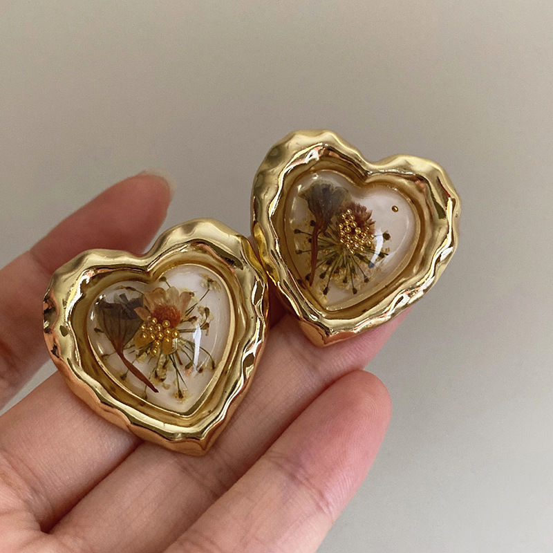 Retro Love Heart Earrings For Women