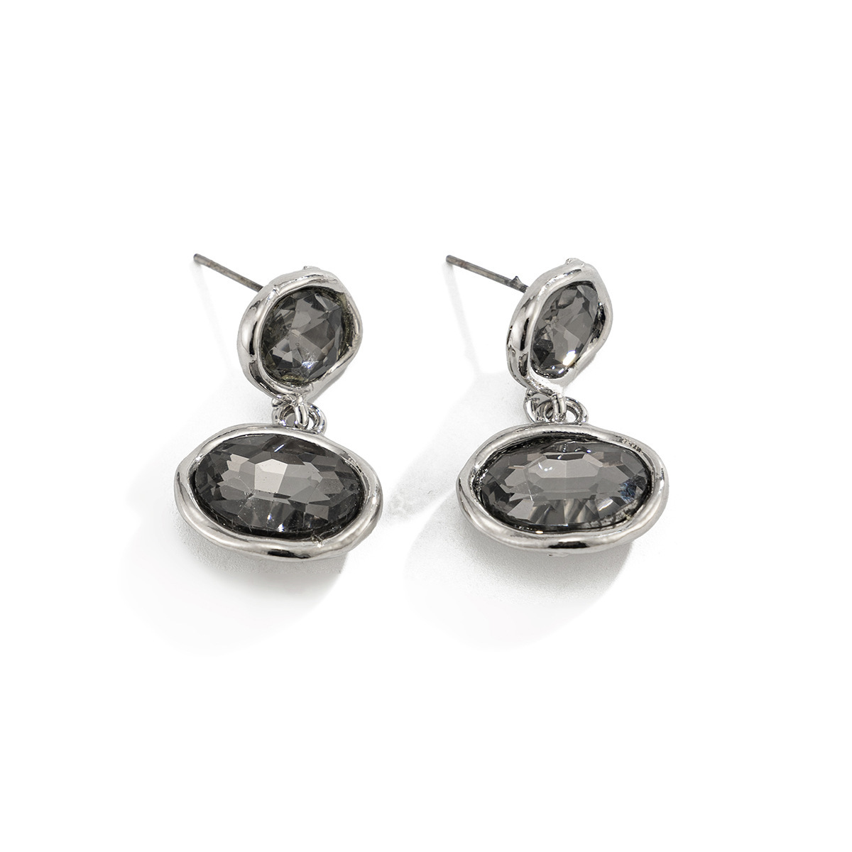 Minimalist Gray Diamond Geometric Acrylic Jewelry - Image 4