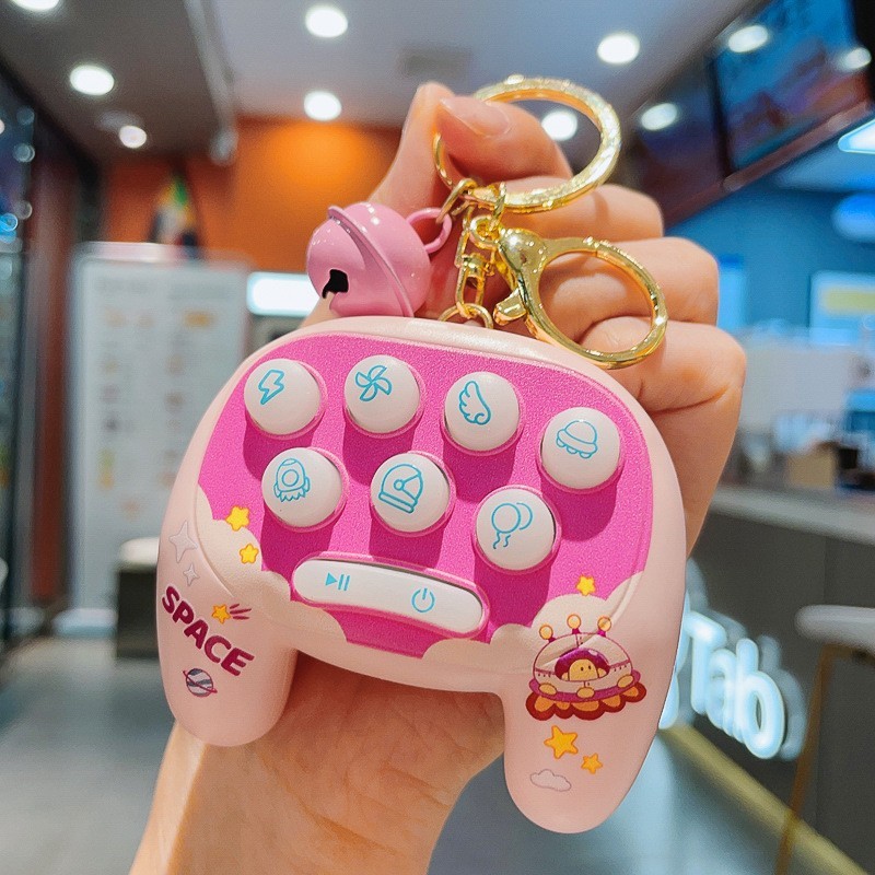 Creative Mini Rat Spaceman Striking Keychain