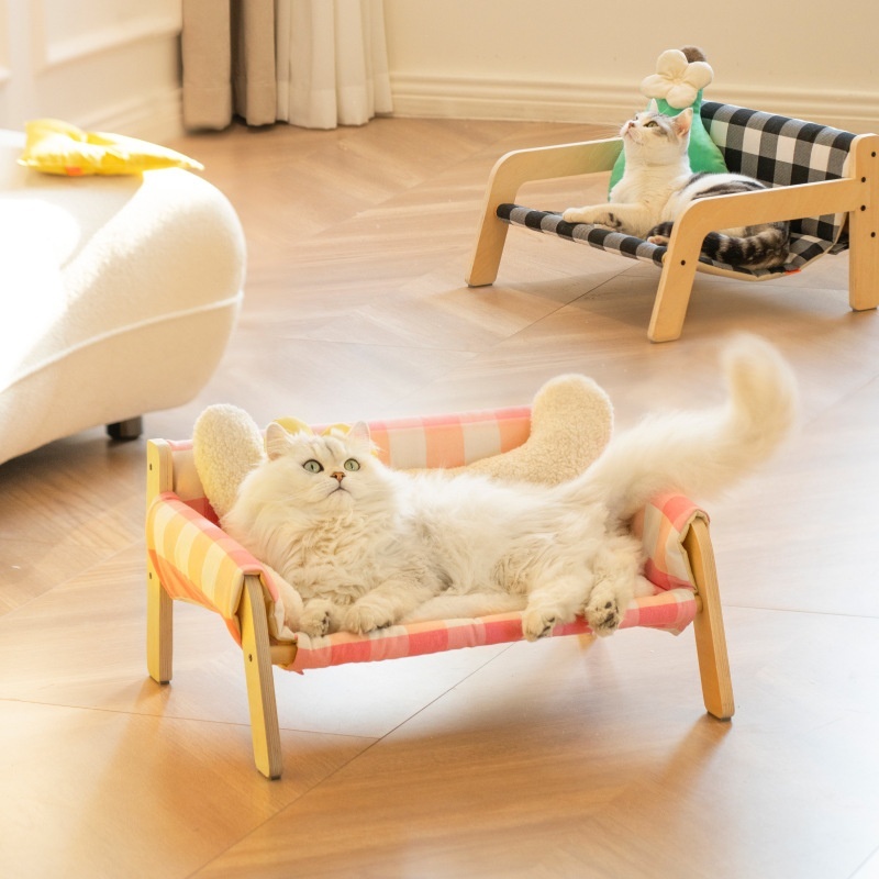 Mini Wooden Pet Bed With Stand