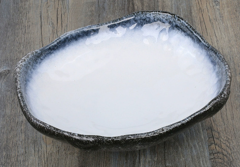 Creative Ceramic Irregular Shaped Tableware With Bowls - Image 3