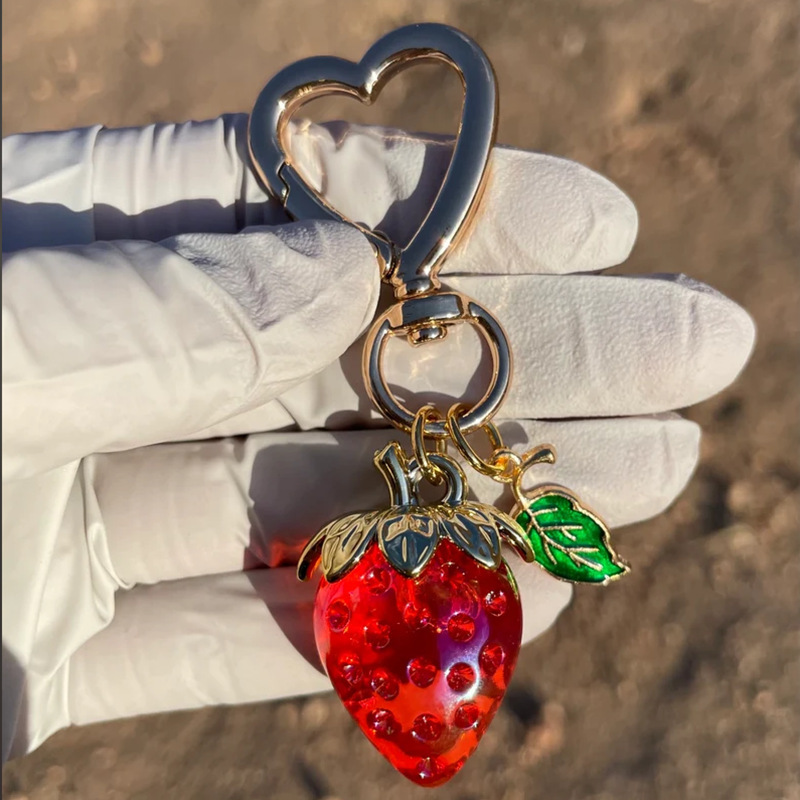 Creative Cute Sweetheart Strawberry Keychain - Image 4