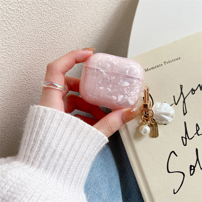 Creative Shell Pattern Earphone Case