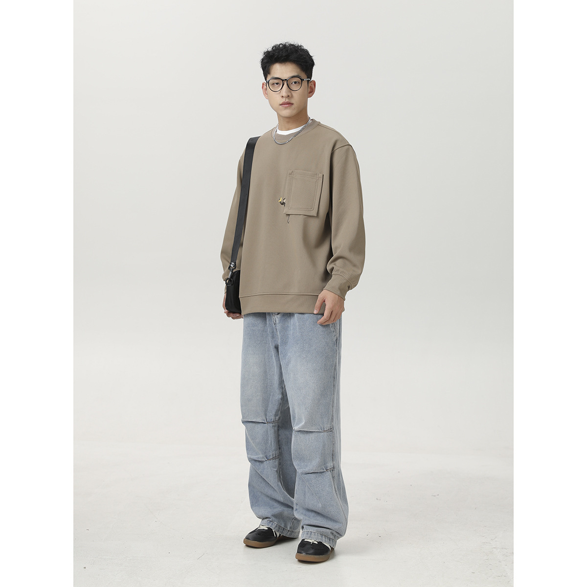 Fashion Retro Loose Denim Trousers - Image 3