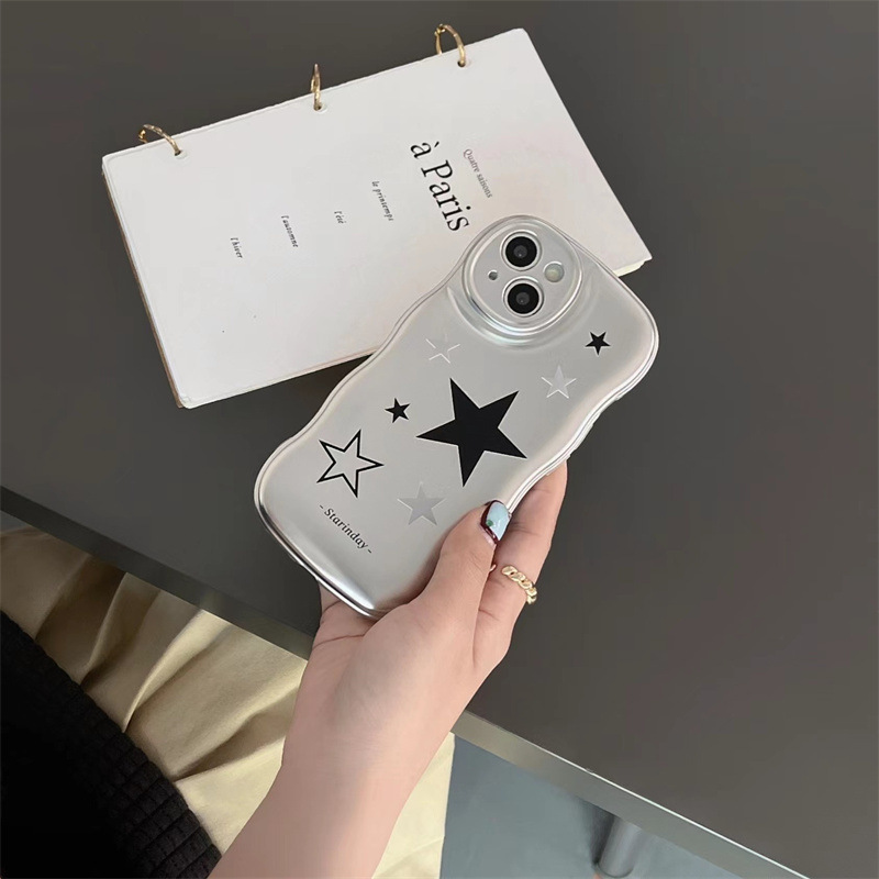 Minimalist Chain Phone Case - Image 4